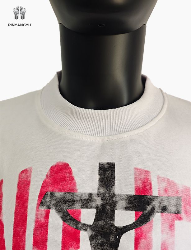 Aangepast boxy t-shirt en zeefdruk