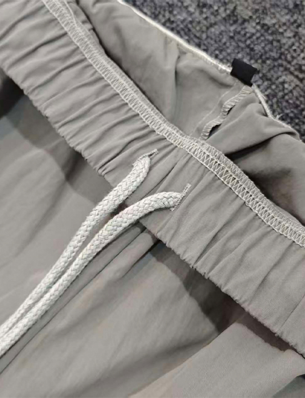 Aangepaste mode Jeugd Nylon Super Baggy Flare Reli&euml;f Heren Zwaargewicht Joggingbroek Oversized Print Brede Joggers Trekkoordbroek